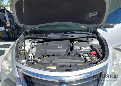 2015 Nissan Altima 2.5 Sv from USA, damaged, VIN 1N4AL3AP8FC479354